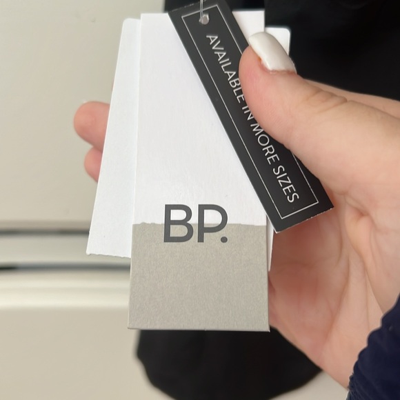 BP (nordstrom) sleeveless black cropped top! - Picture 2 of 6